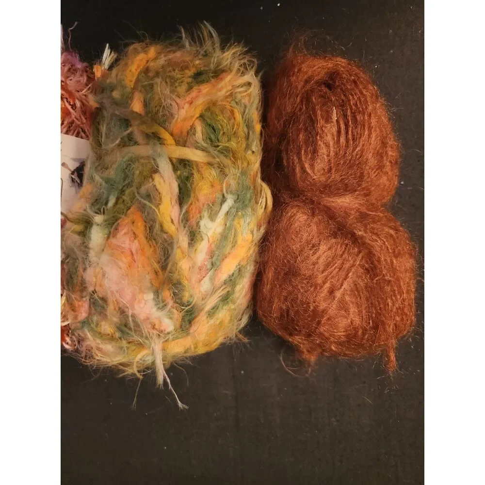 4 Skeins of Specialty Yarns B15